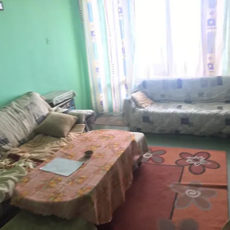 Two-bedroom Appartement