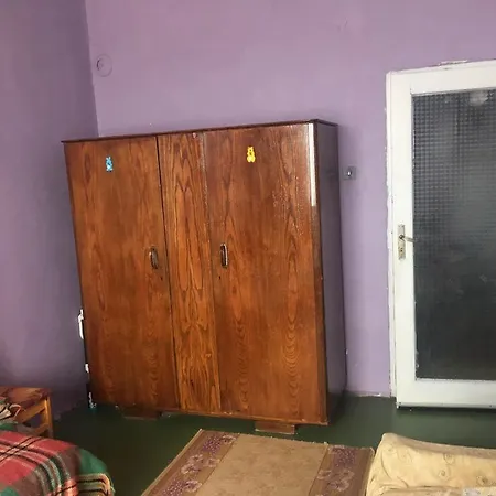 Two-bedroom Appartement Hisarya
